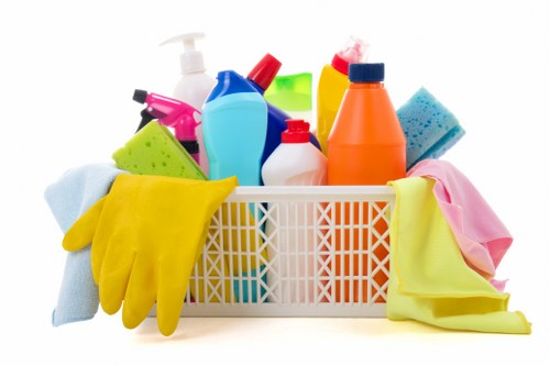 Professional deep cleaning preparation for a Docklands home