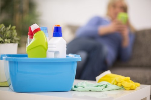 Quality review stage in a cleaning complaints procedure